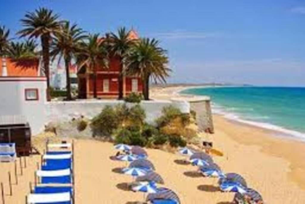 Cozy Ap Renovado 1ª Linha De Praia - Armacao Pera Армасан-де-Пера Экстерьер фото
